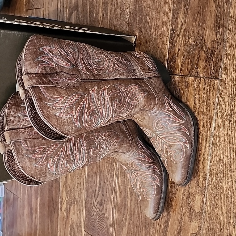 Ariat boots